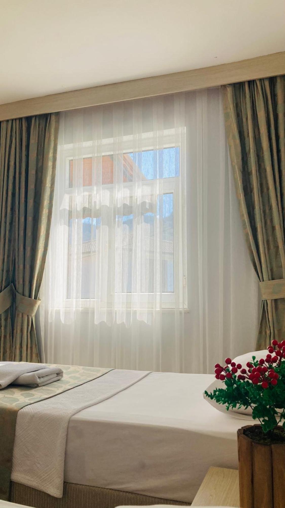Bybassios Hotel Orhaniye  Eksteriør bilde